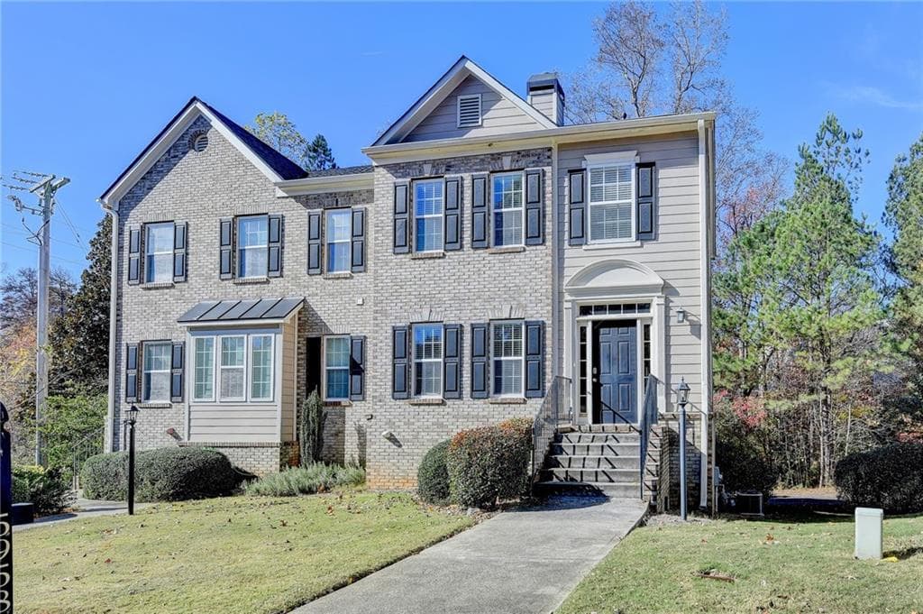 2 bedroom, 4 bathroom townhouse sold at 5958 Eagle Tiff Lane, Sugar Hill, GA 30518