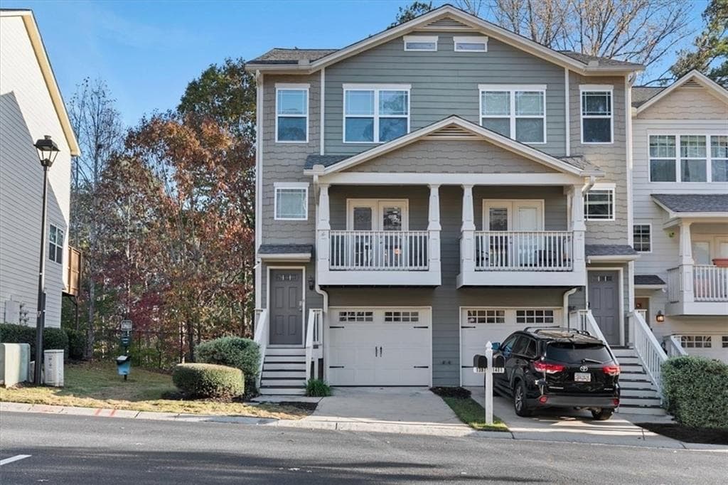 3 bedroom, 4 bathroom, 1,326 sq ft townhouse sold at 1397 Liberty Parkway, Atlanta, GA 30318