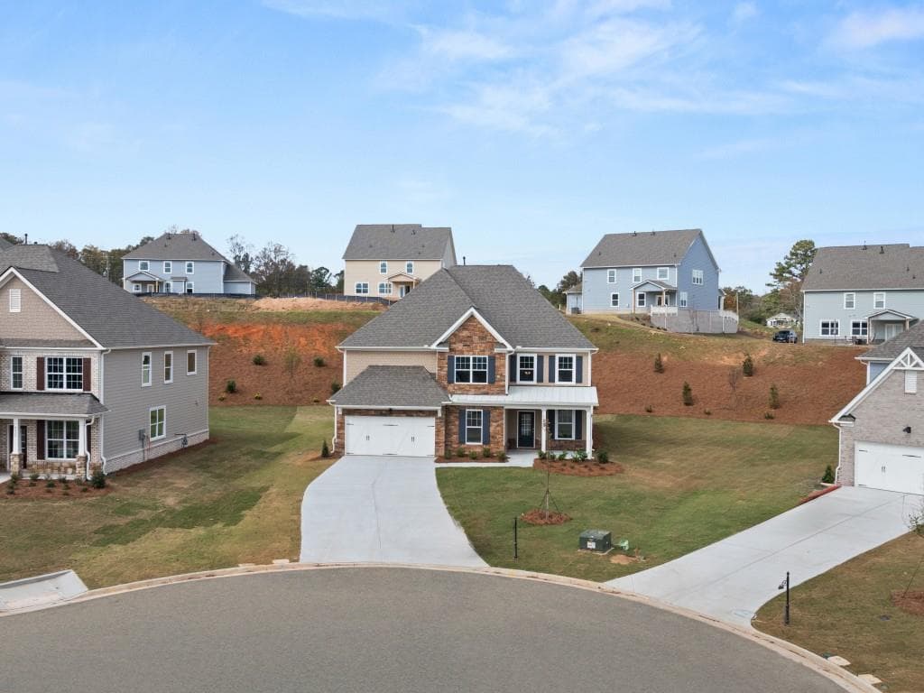 5 bedroom, 4 bathroom single family residence sold at 4040 Gallery Chase, Cumming, GA 30028