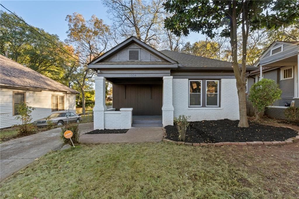 3 bedroom, 2 bathroom, 1,408 sq ft single family residence sold at 1004 Dill Avenue, Atlanta, GA 30310