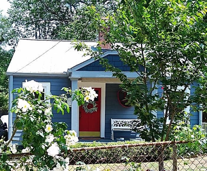 2 bedroom, 1 bathroom single family residence sold at 710 Windsor Terrace, Avondale Estates, GA 30002