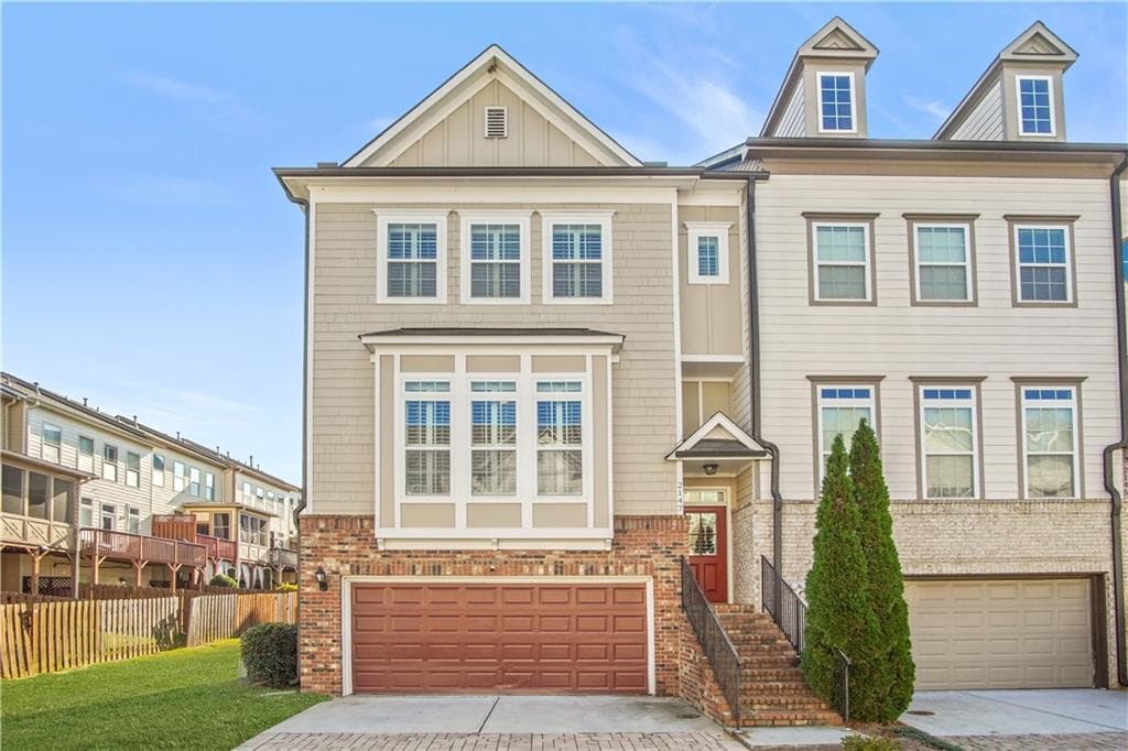 4 bedroom, 4 bathroom, 2,083 sq ft townhouse sold at 2147 Old Georgian Terrace, Atlanta, GA 30318