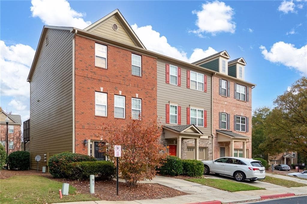 4 bedroom, 4 bathroom townhouse sold at 1381 Dolcetto Trace 9, Kennesaw, GA 30152