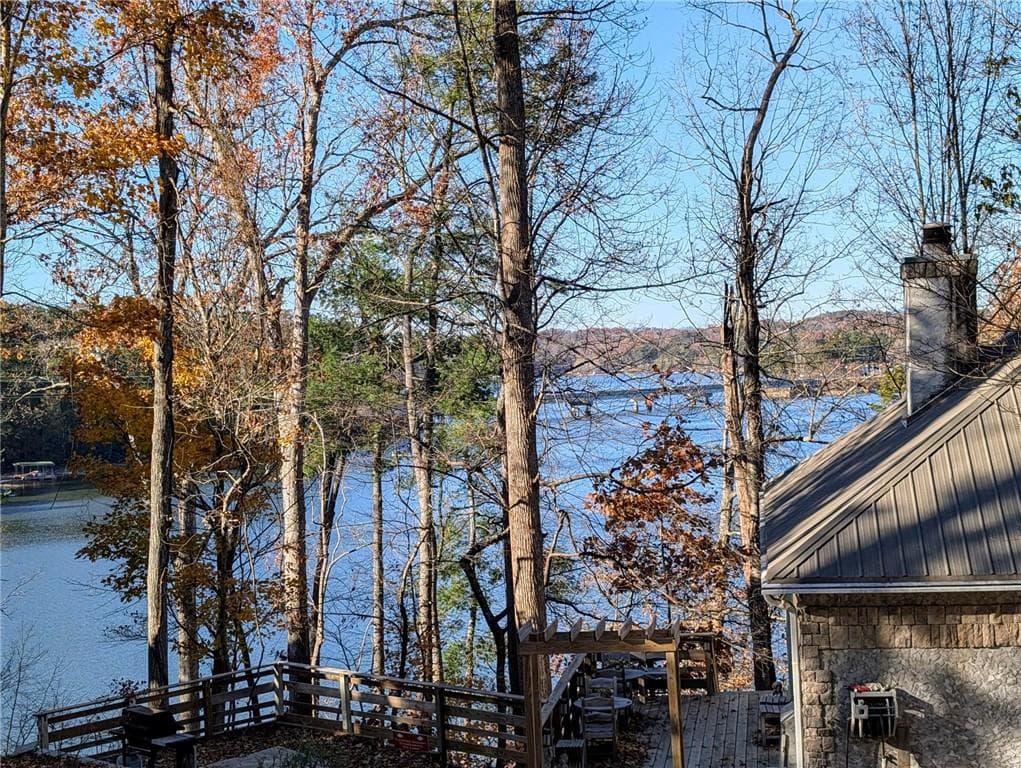 5 bedroom, 4 bathroom, 3,170 sq ft single family residence sold at 3346 Cove Overlook Drive, Gainesville, GA 30501