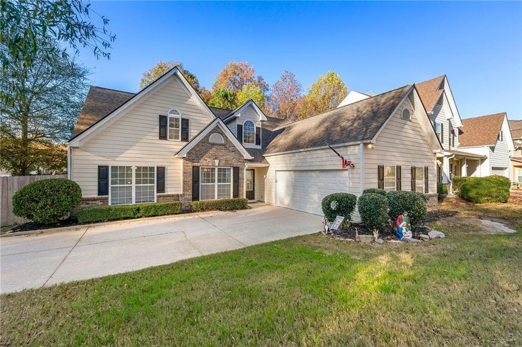 4 bedroom, 3 bathroom single family residence sold at 2741 Sedgeview Lane, Buford, GA 30519