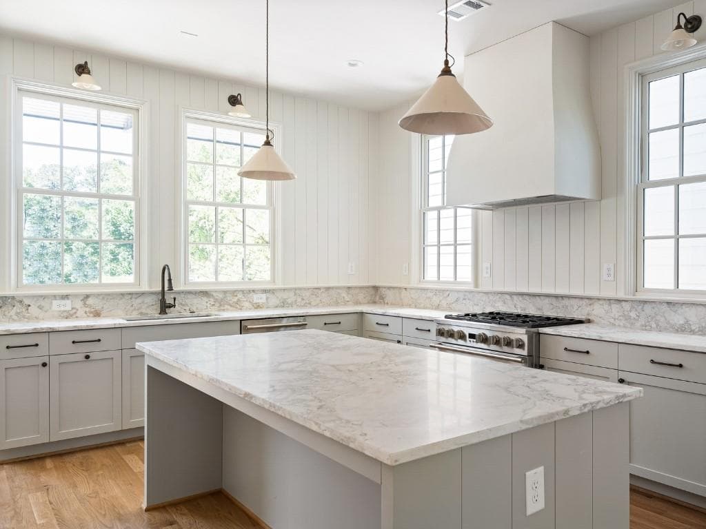 2701 Southwell Street, Atlanta, GA 30305 — most recent listing photo