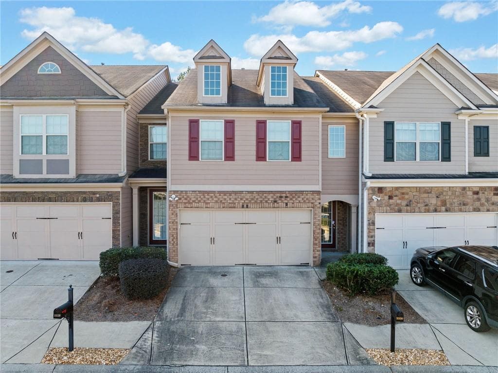3330 Sardis Bend Drive, Buford, GA 30519 — most recent listing photo