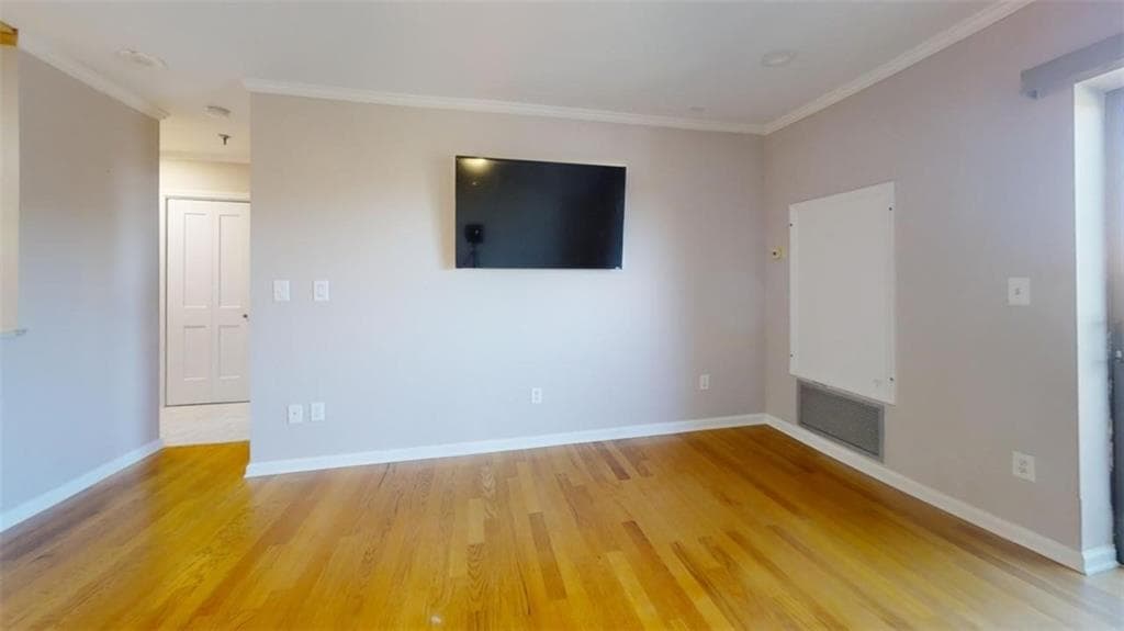 1 bedroom, 1 bathroom, 760 sq ft condominium sold at 300 Johnson Ferry Road B611, Atlanta, GA 30328