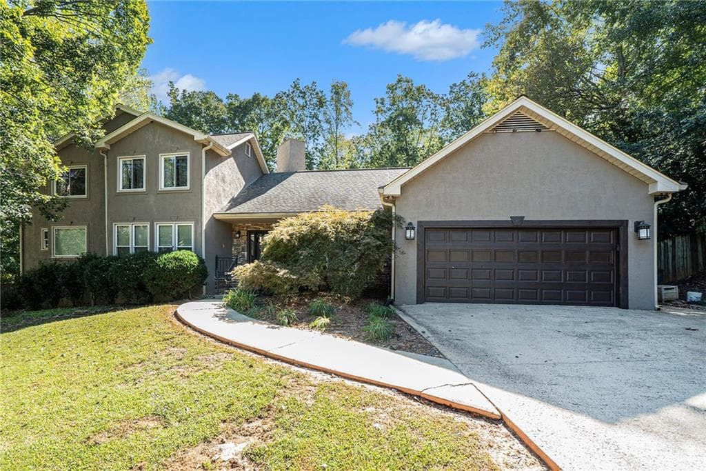 5 bedroom, 4 bathroom, 5,237 sq ft single family residence sold at 1960 Calvin Drive, Duluth, GA 30097