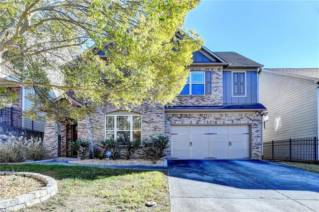 4 bedroom, 3 bathroom, 2,344 sq ft single family residence sold at 2060 Old Georgian Terrace, Atlanta, GA 30318