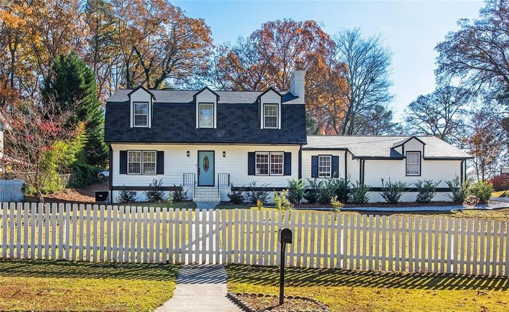 4 bedroom, 3 bathroom, 2,223 sq ft single family residence sold at 2750 Cedarbrook Drive, Marietta, GA 30066