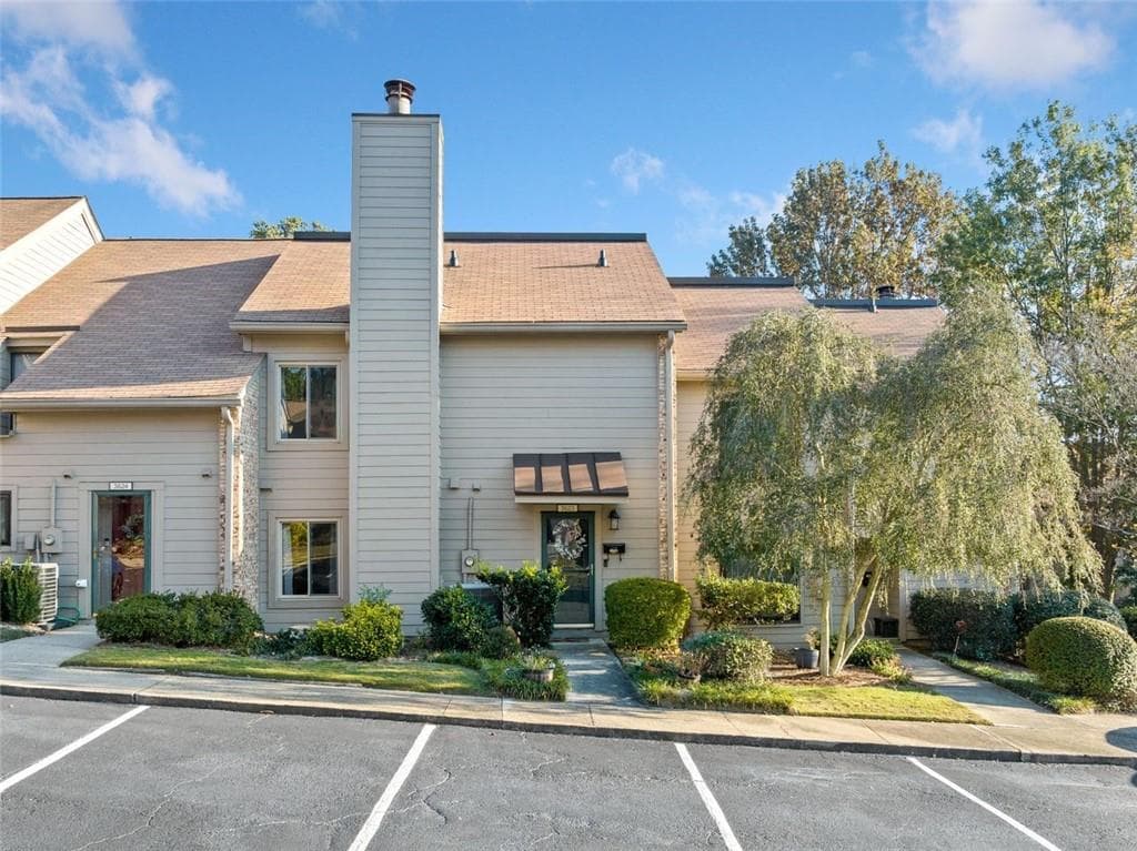 3 bedroom, 3 bathroom condominium sold at 3623 STONEWALL Court, Atlanta, GA 30339