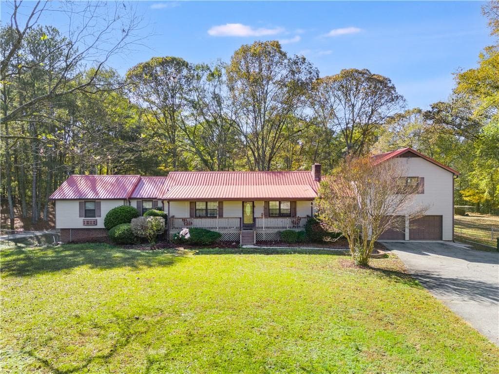 495 Gray Road, Carrollton, GA 30116 — most recent listing photo
