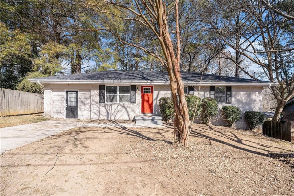 3 bedroom, 3 bathroom single family residence sold at 763 Tara Circle, Atlanta, GA 30354