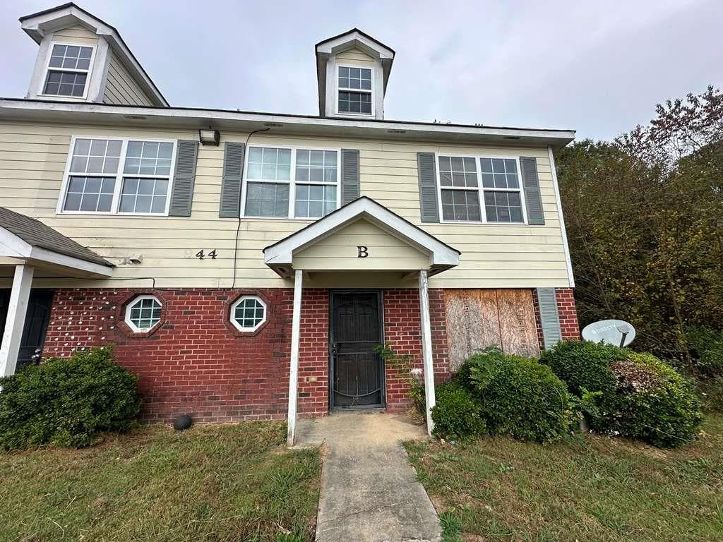 3 bedroom, 3 bathroom townhouse sold at 944 Old Mill B, Monroe, GA 30655