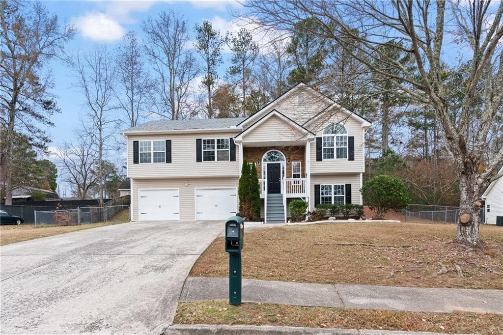 4 bedroom, 3 bathroom single family residence sold at 4641 Veranda Court, Douglasville, GA 30134