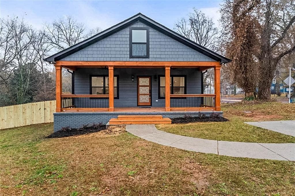 4 bedroom, 2 bathroom, 1,682 sq ft single family residence sold at 715 N Evelyn Place, Atlanta, GA 30318