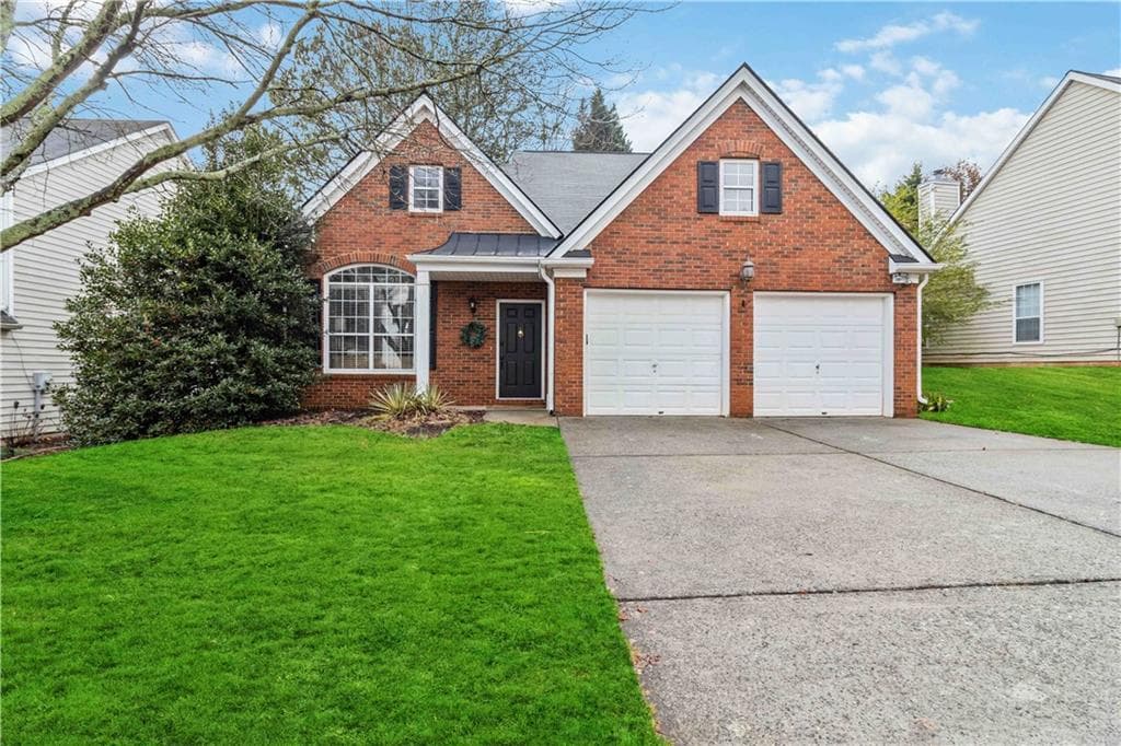 3 bedroom, 2 bathroom, 1,516 sq ft single family residence sold at 3225 Sonata Lane, Alpharetta, GA 30004