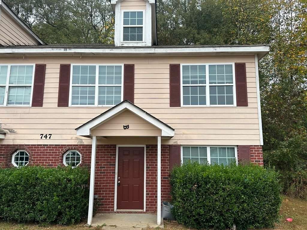 3 bedroom, 3 bathroom townhouse sold at 747 Wheel House Lane B, Monroe, GA 30655