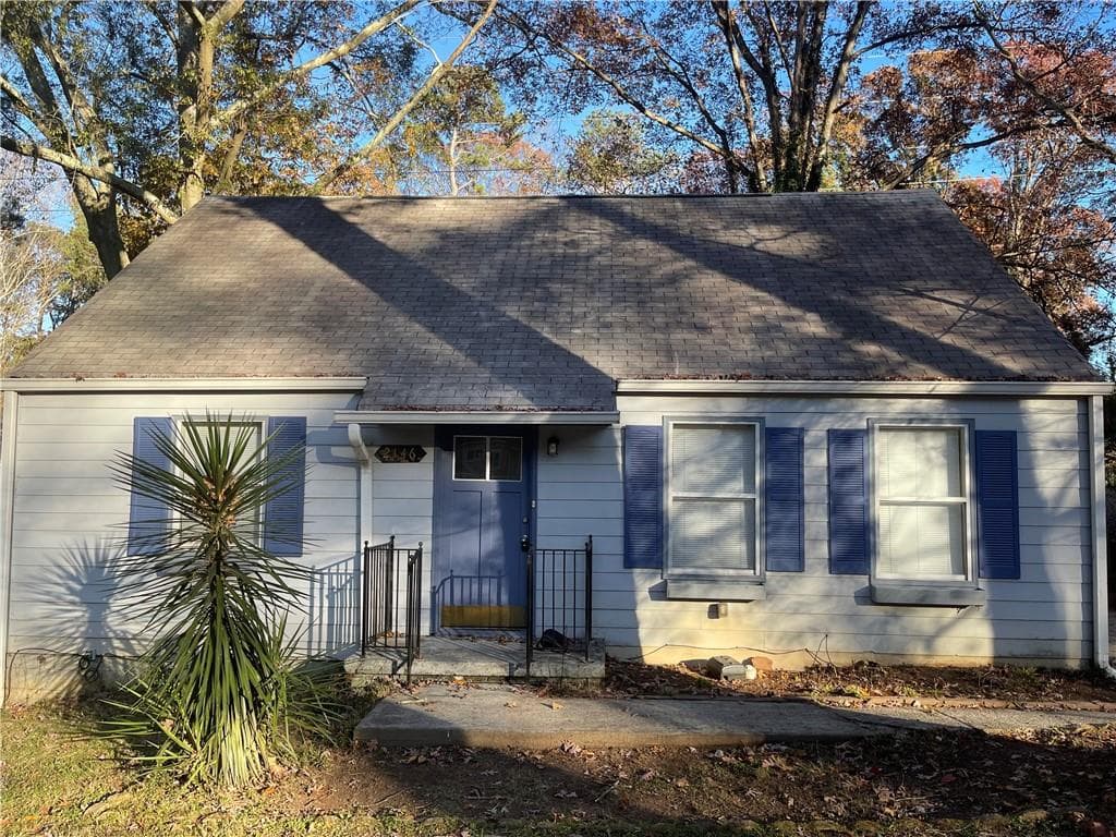 3 bedroom, 2 bathroom single family residence sold at 2146 Pinehurst Drive, Atlanta, GA 30344