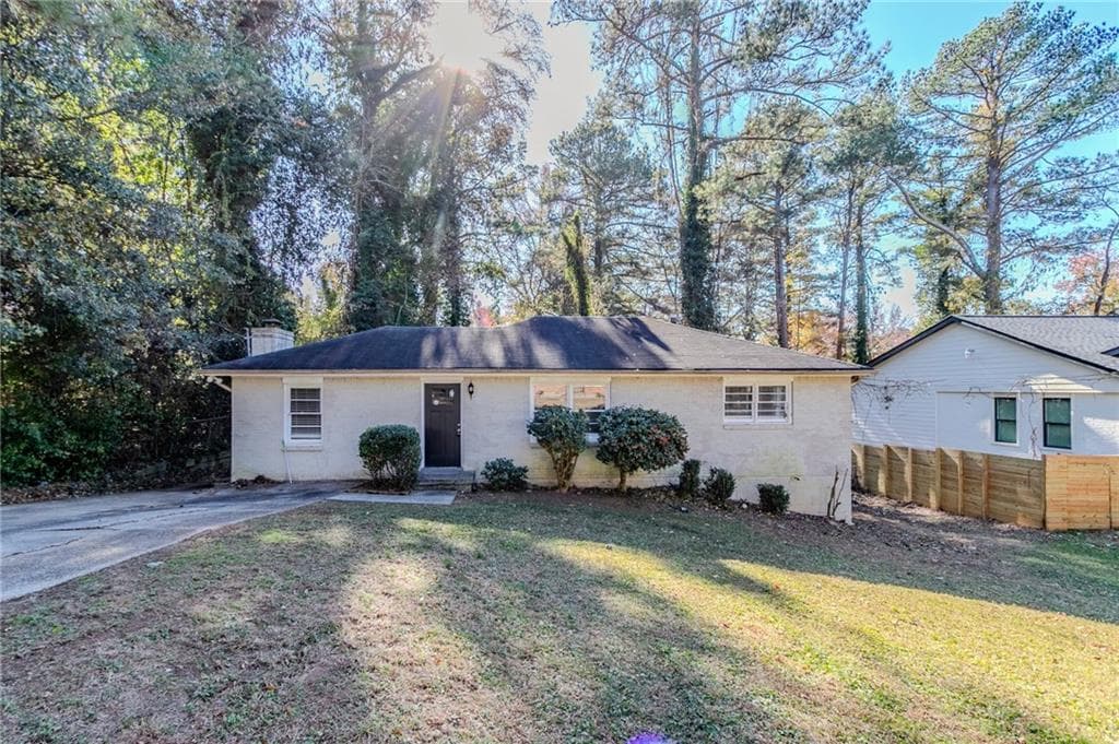 3 bedroom, 1 bathroom, 1,276 sq ft single family residence sold at 2543 Brentwood Road, Decatur, GA 30032