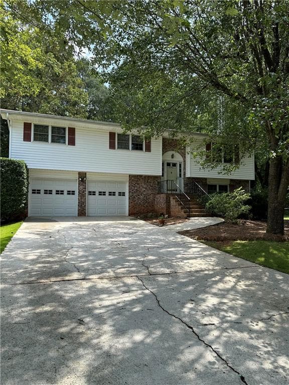 4 bedroom, 3 bathroom single family residence sold at 4681 Mercer Road, Stone Mountain, GA 30083