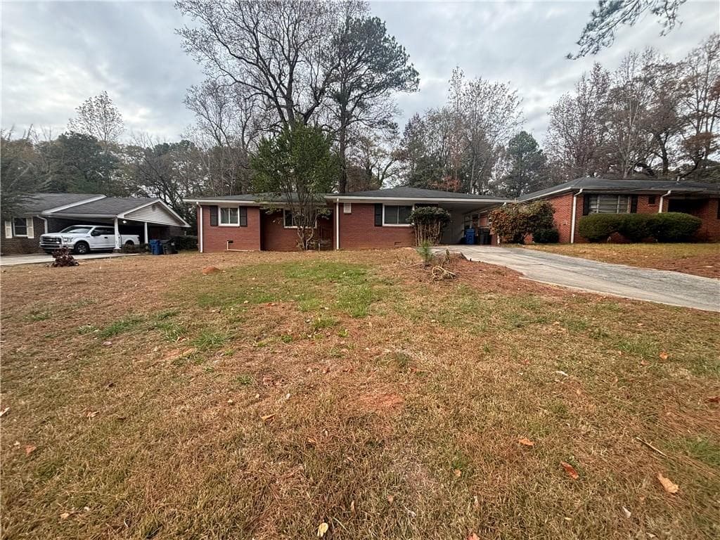 3 bedroom, 2 bathroom, 2,088 sq ft single family residence sold at 2893 Heather Drive, Atlanta, GA 30344