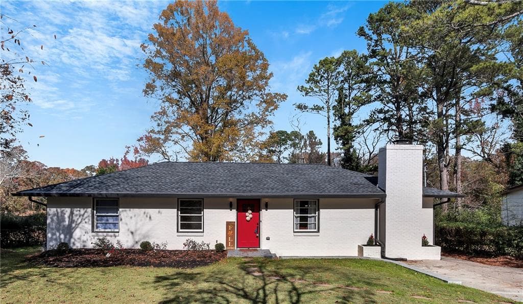 3 bedroom, 2 bathroom, 1,600 sq ft single family residence sold at 2398 Woodland Drive, Kennesaw, GA 30152
