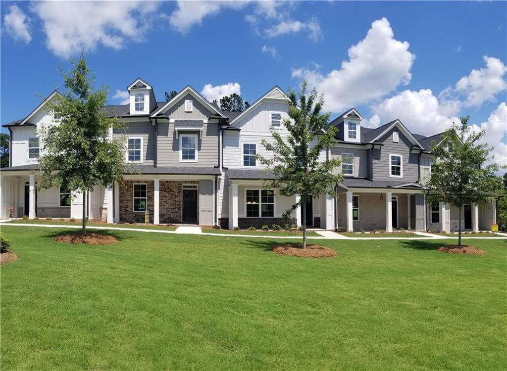 3 bedroom, 3 bathroom townhouse sold at 4107 Futral Way, Acworth, GA 30101