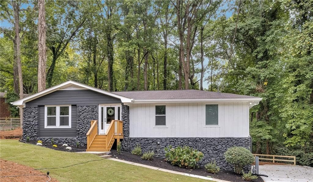 2231 Deep Creek Drive, Marietta, GA 30068 — most recent listing photo