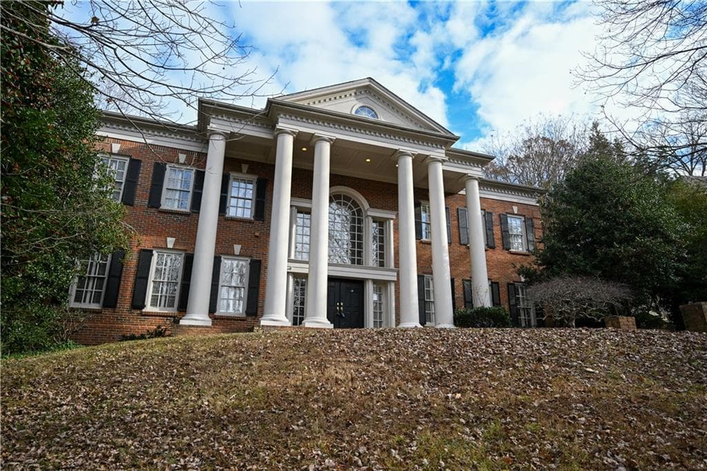 4 bedroom, 6 bathroom, 4,866 sq ft single family residence sold at 1378 Wesley Oaks Court, Atlanta, GA 30327