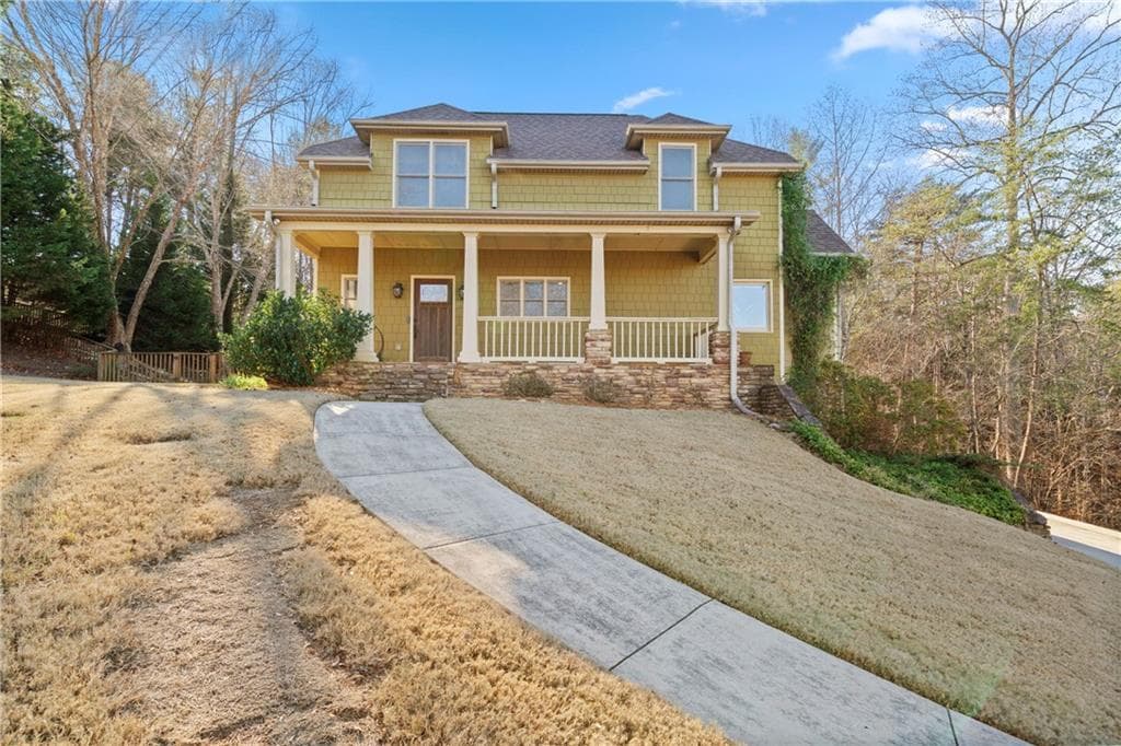 4 bedroom, 4 bathroom, 2,947 sq ft single family residence sold at 5945 Wellington Avenue, Gainesville, GA 30506