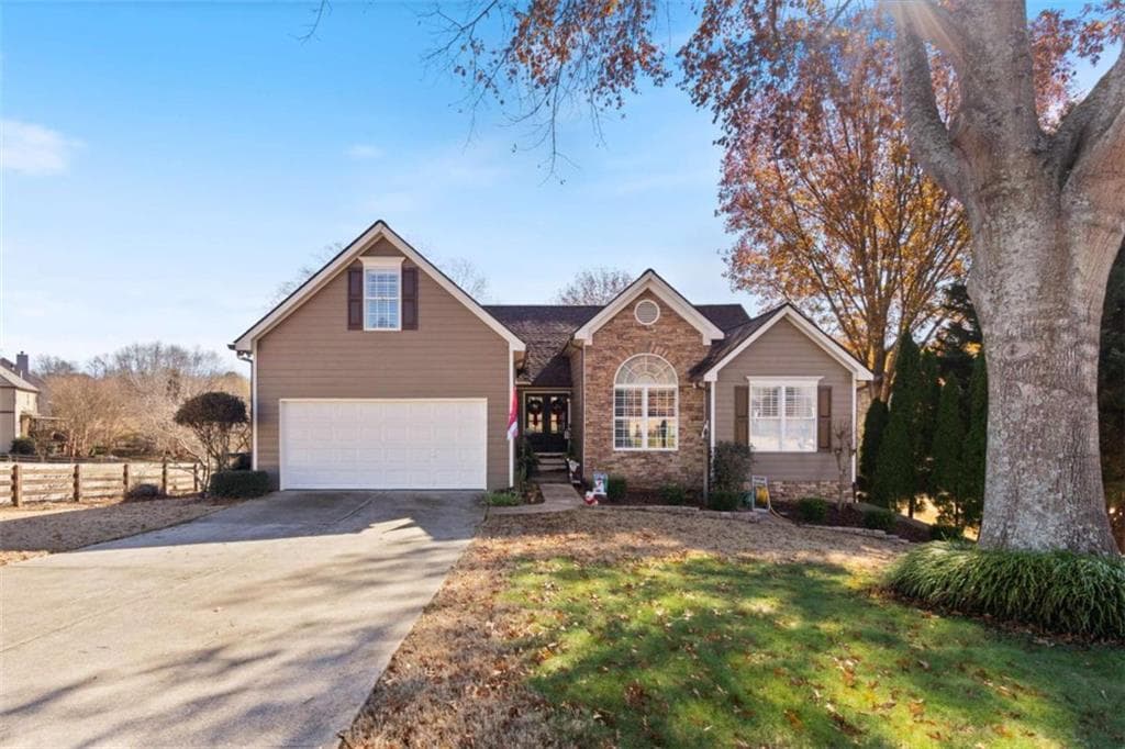 8915 Watersedge Court, Gainesville, GA 30506 — most recent listing photo
