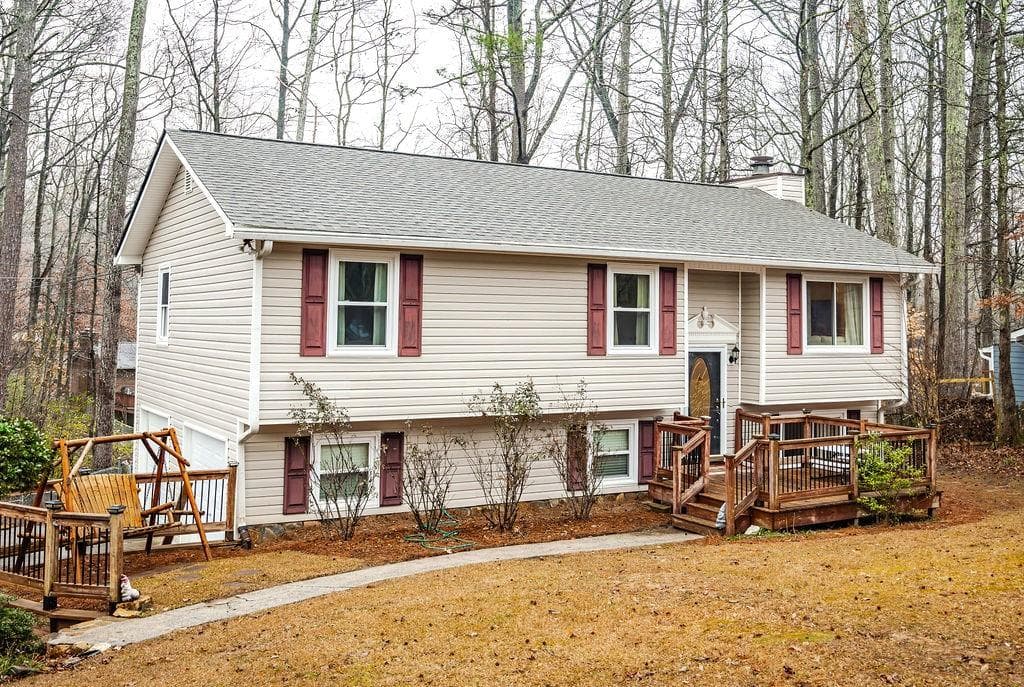 3 bedroom, 3 bathroom, 1,707 sq ft single family residence sold at 147 Piney Ridge Road, Jasper, GA 30143