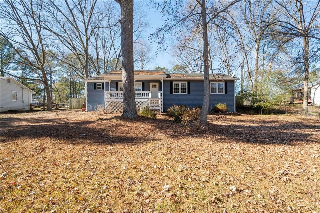 3 bedroom, 2 bathroom single family residence sold at 3046 Marshall Fuller Road, Dallas, GA 30157