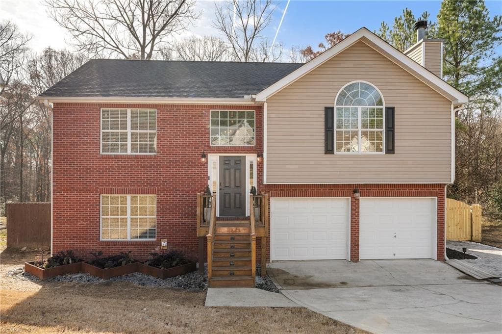 3 bedroom, 2 bathroom, 1,600 sq ft single family residence sold at 1035 Little Hampton Court, Atlanta, GA 30354