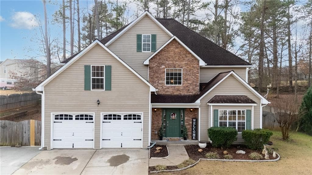 5 bedroom, 3 bathroom, 2,609 sq ft single family residence sold at 184 Silverleaf Lane, Dallas, GA 30157