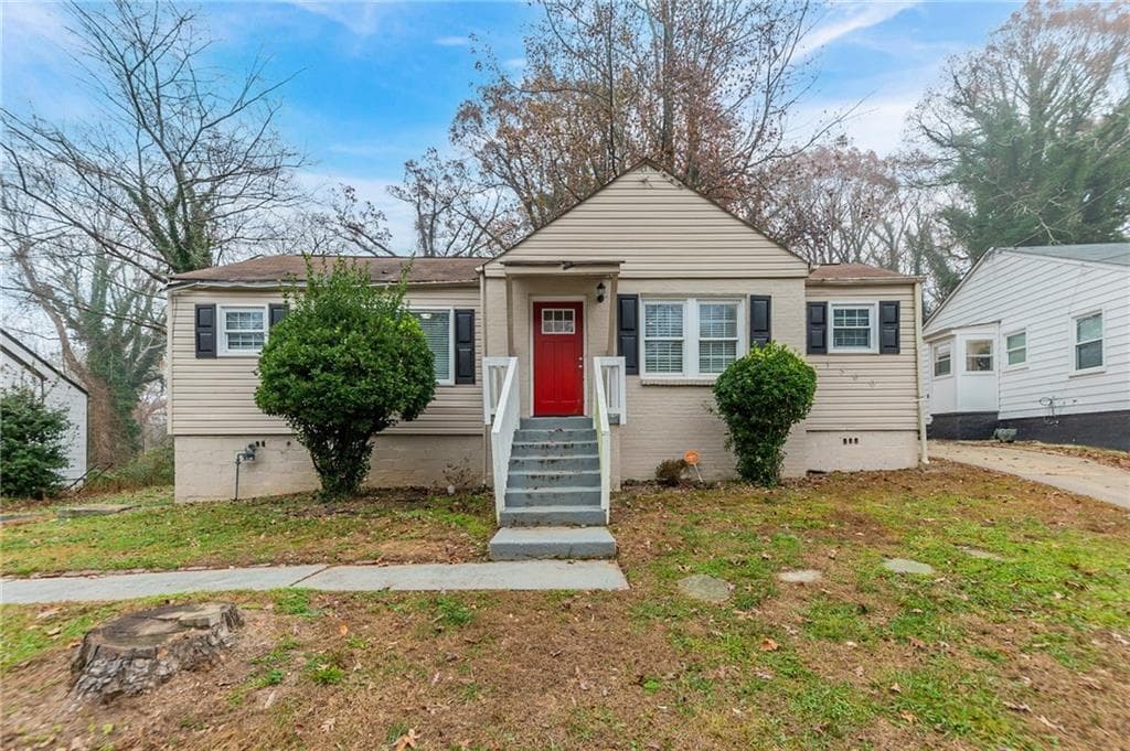 3 bedroom, 1 bathroom, 1,020 sq ft single family residence sold at 1360 Lockhaven Circle, Atlanta, GA 30311