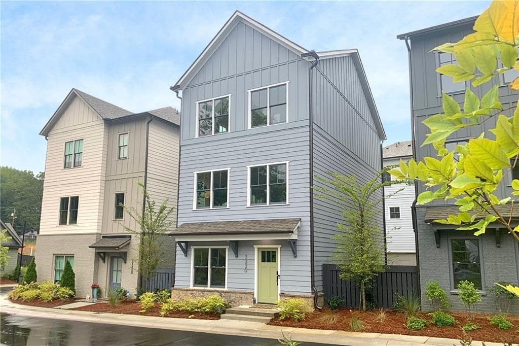 3 bedroom, 4 bathroom, 1,890 sq ft single family residence sold at 3320 Stillwood Lane, Atlanta, GA 30354