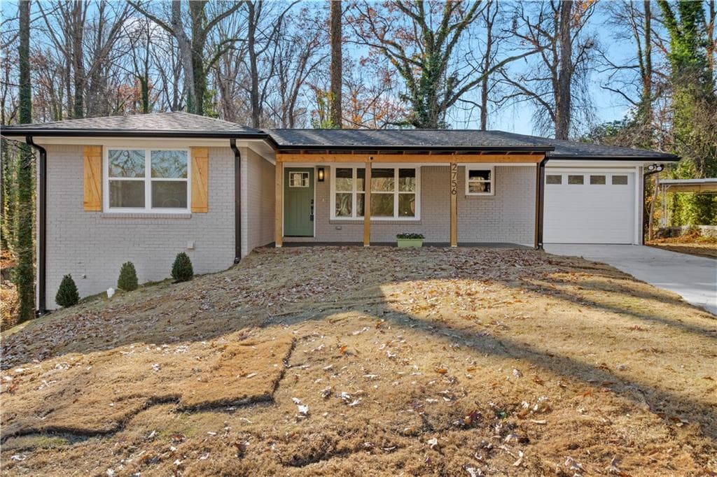 4 bedroom, 2 bathroom, 2,302 sq ft single family residence sold at 2756 LINCOLN Court, Atlanta, GA 30318
