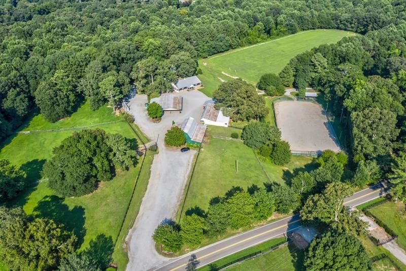 6 bedroom, 4 bathroom single family residence sold at 1375 Liberty Grove Road, Alpharetta, GA 30004