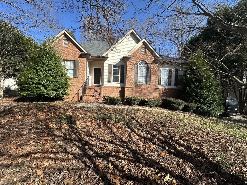 955 Dogwood Park Drive, Lawrenceville, GA 30046 — most recent listing photo