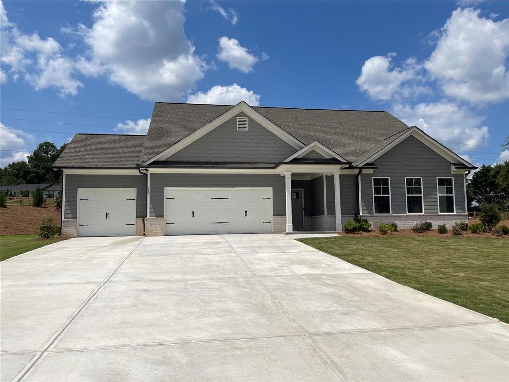 4 bedroom, 3 bathroom single family residence sold at 155 Cherokee Rose Lane, Hoschton, GA 30548