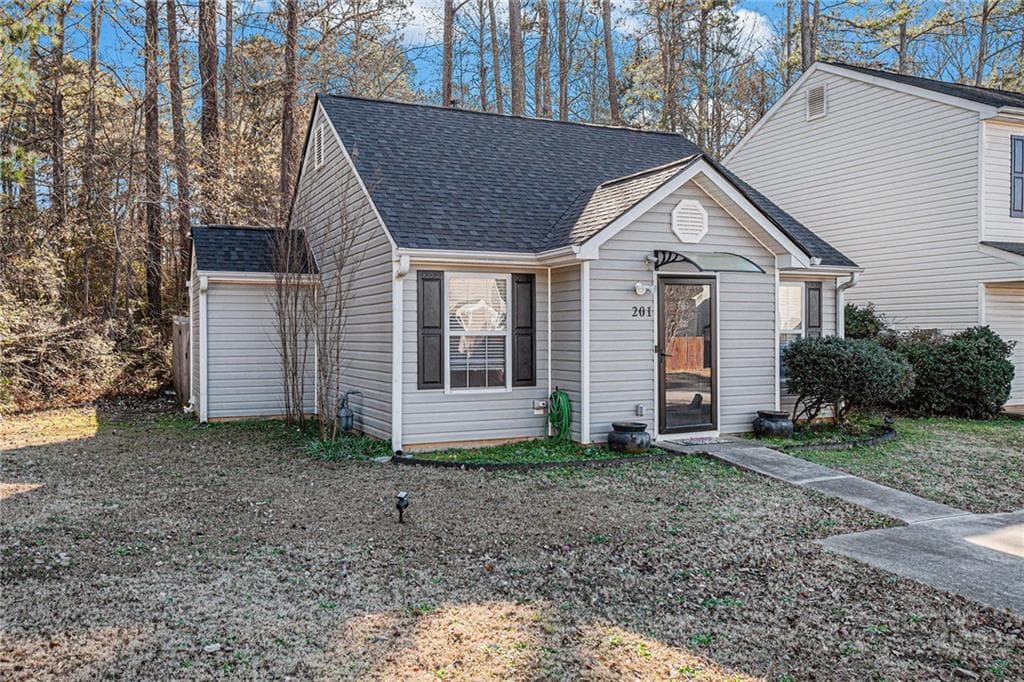1 bedroom, 1 bathroom single family residence sold at 201 Turnstone Road, Stockbridge, GA 30281