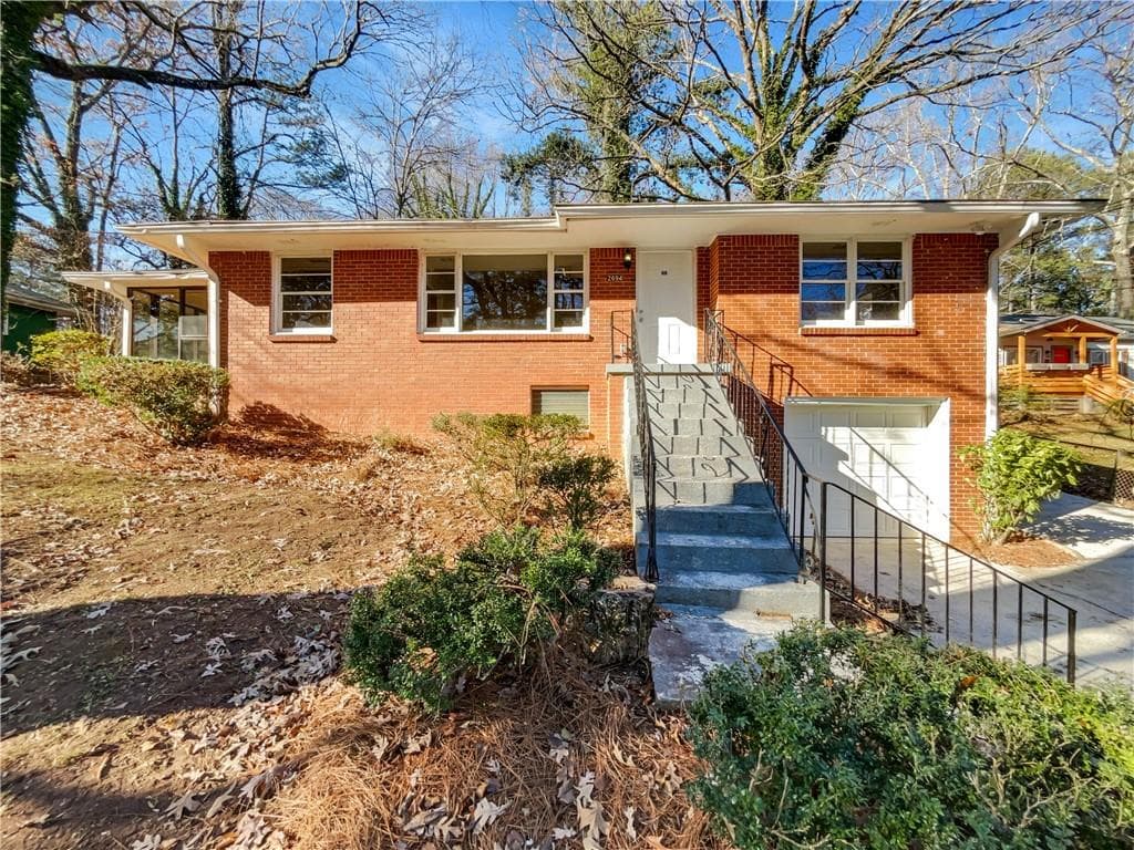 3 bedroom, 2 bathroom, 1,160 sq ft single family residence sold at 2694 Hedgewood Drive, Atlanta, GA 30311