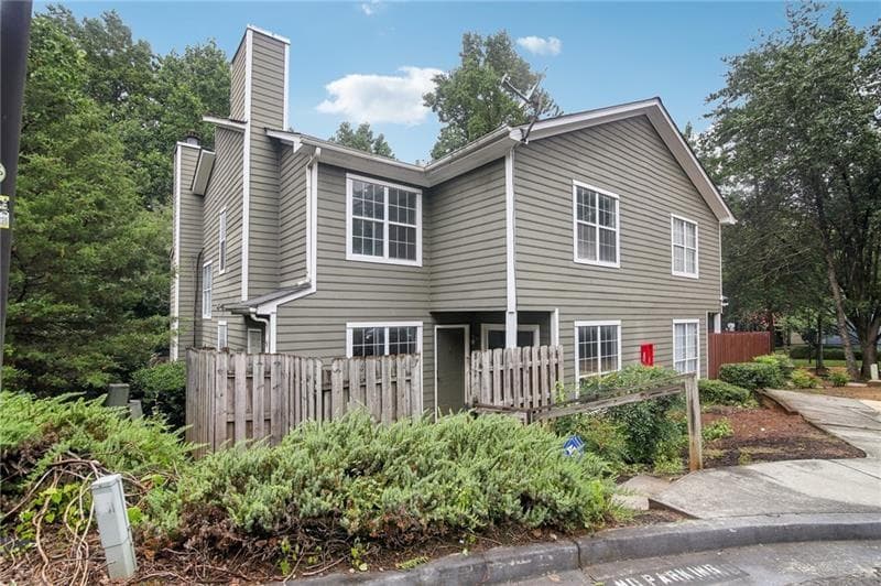 812 Wuthering Way, Norcross, GA 30093 — most recent listing photo