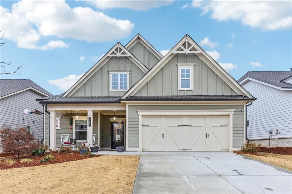 3 bedroom, 3 bathroom single family residence sold at 595 Everton Place, Grayson, GA 30017