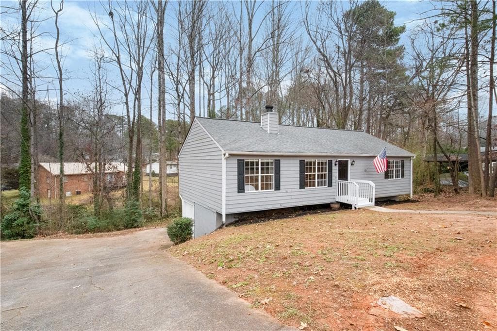 3 bedroom, 2 bathroom single family residence sold at 1203 Willow Court, Kennesaw, GA 30152