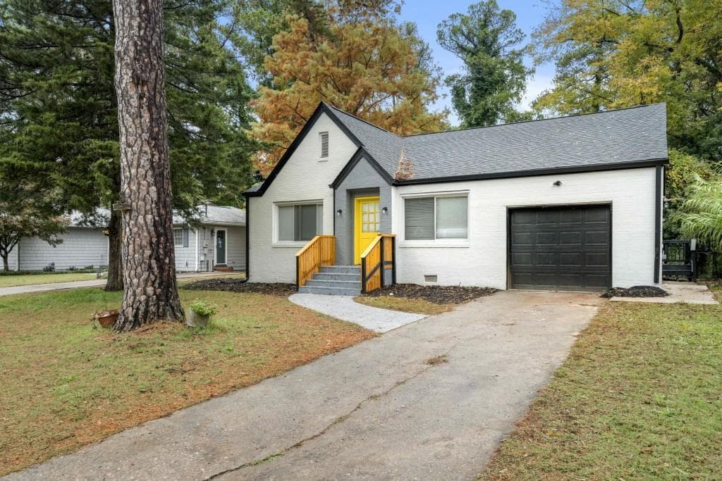 4 bedroom, 3 bathroom, 1,528 sq ft single family residence sold at 2053 Sandtown Road, Atlanta, GA 30311