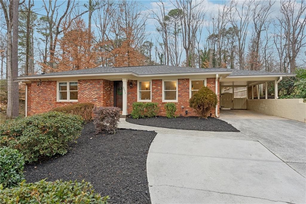 4 bedroom, 3 bathroom, 2,900 sq ft single family residence sold at 3571 Cold Spring Lane, Atlanta, GA 30341